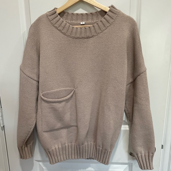 Nordstrom Sweaters - Sweater+Front Pocket+Knit+NWOT+M